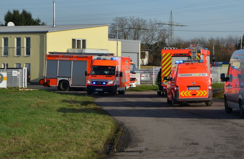 Feuer Koeln Ostheim Herkenrathsweg P04.JPG